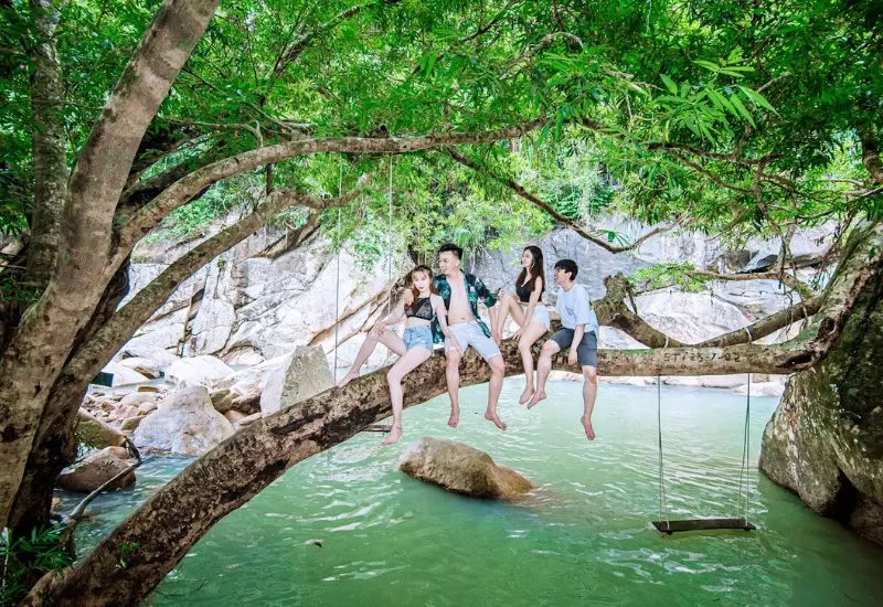Khu du lịch Ba Hồ: Tuyệt t&igrave;nh cốc phi&ecirc;n bản Nha Trang 12