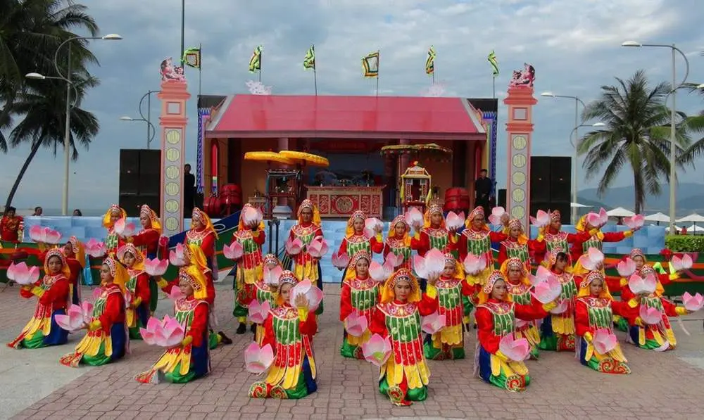 Lễ hội Cầu Ngư - Bản sắc văn h&oacute;a độc đ&aacute;o của v&ugrave;ng đất Kh&aacute;nh H&ograve;a 5