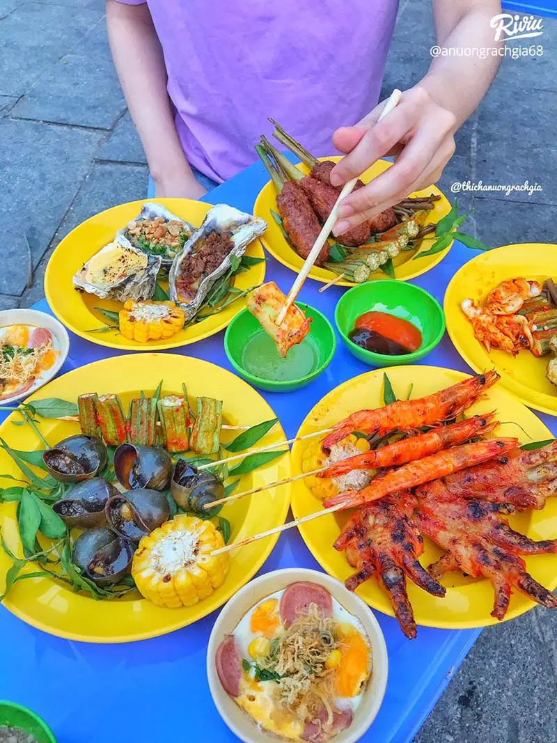Ăn vặt Chị Chị Em Em, điểm tụ tập cuối tuần l&yacute; tưởng 5