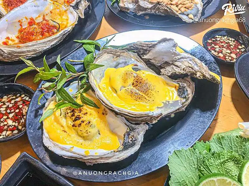 Gh&eacute; Nhậu L&agrave; Ph&ecirc; đ&aacute;nh ch&eacute;n thả ga c&ugrave;ng hội bạn th&acirc;n 4