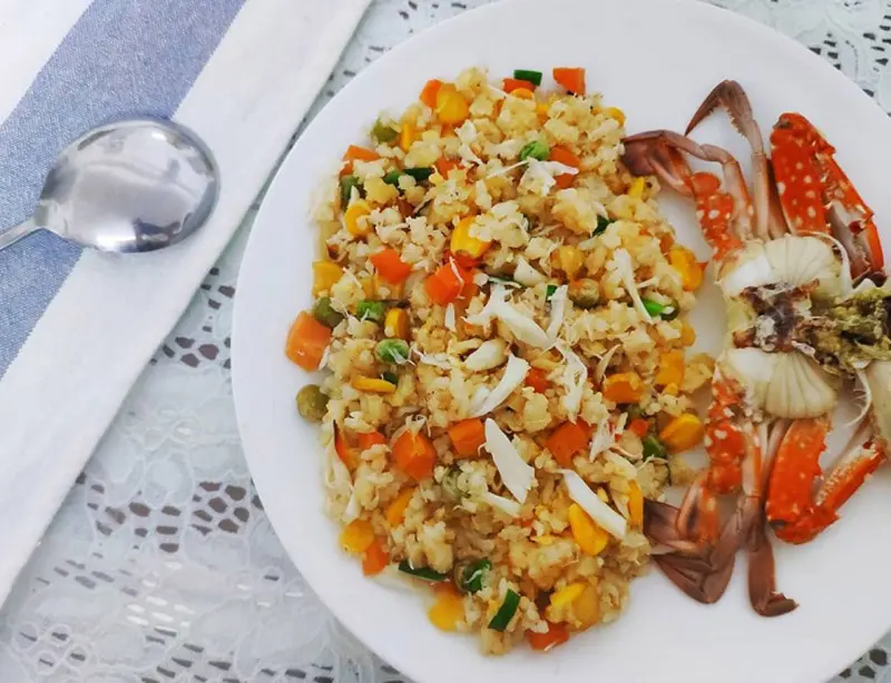 Thưởng thức Cơm ghẹ Ki&ecirc;n Giang với hương vị đậm đ&agrave; kh&oacute; qu&ecirc;n 4