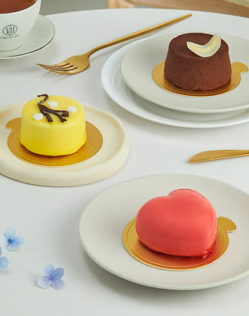 VƯU Cake Cafe, tiệm c&agrave; ph&ecirc; ch&acirc;u &Acirc;u c&ugrave;ng vẻ đẹp tựa cổ t&iacute;ch 9
