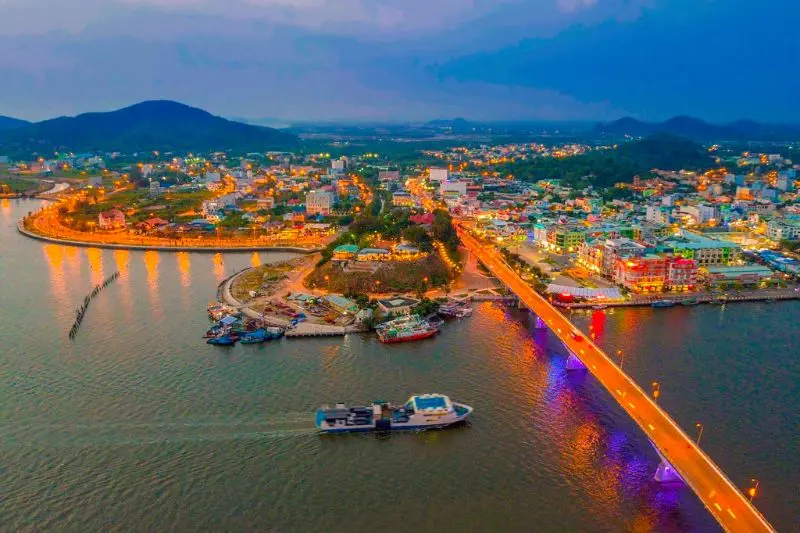 Lịch tr&igrave;nh du lịch H&agrave; Ti&ecirc;n 2N1Đ d&agrave;nh cho t&iacute;n đồ x&ecirc; dịch 3