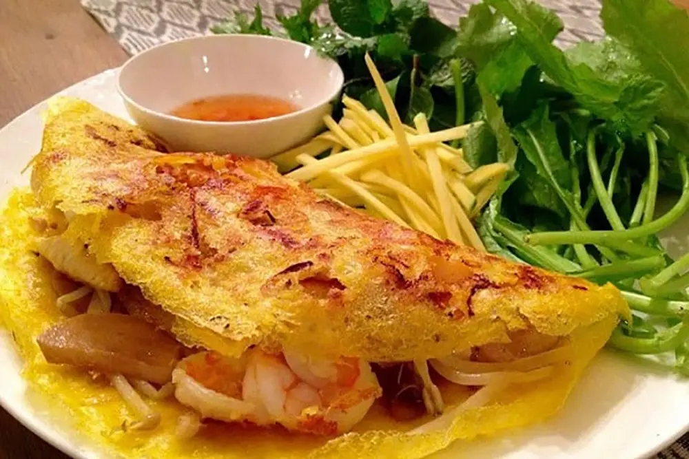 B&aacute;nh x&egrave;o 13 Tố Hữu, địa điểm ăn vặt ngon tại Kon Tum 2