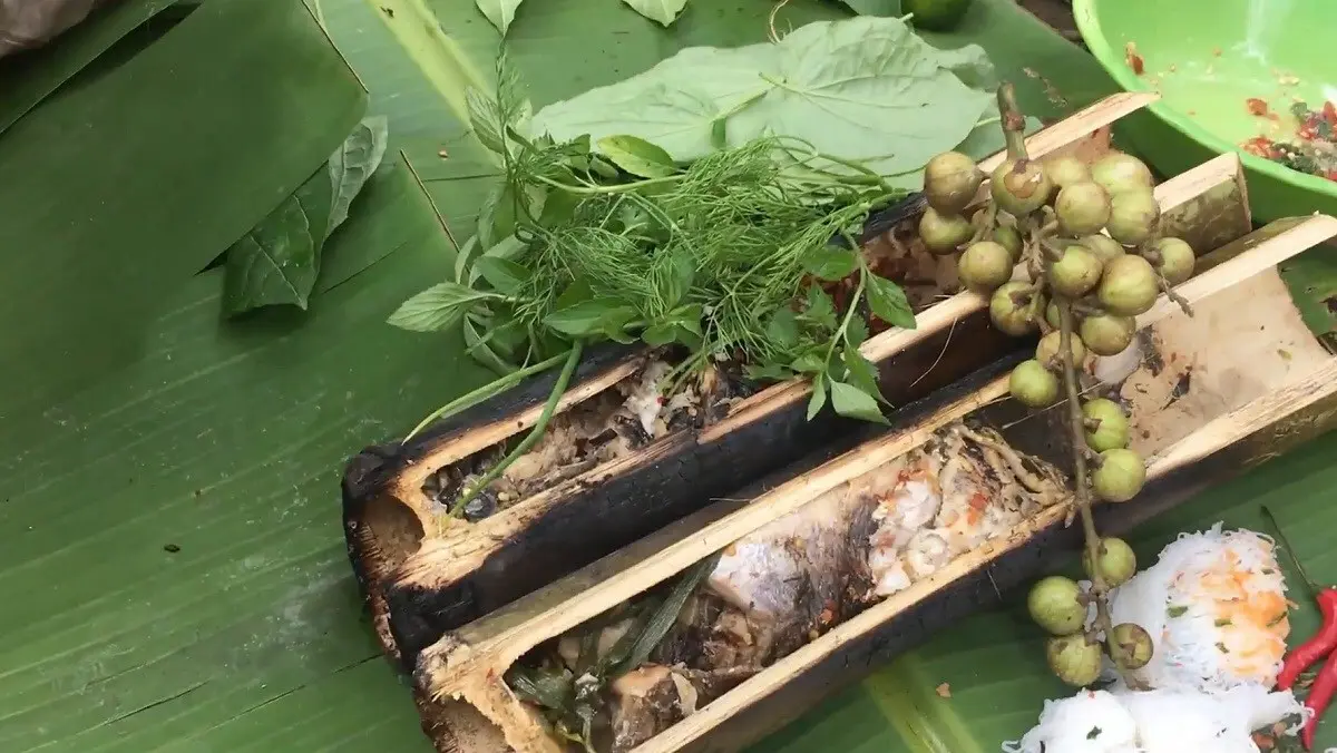 C&aacute;c m&oacute;n nướng trong lồ &ocirc;, điểm th&uacute; vị trong ẩm thực Kon Tum 6