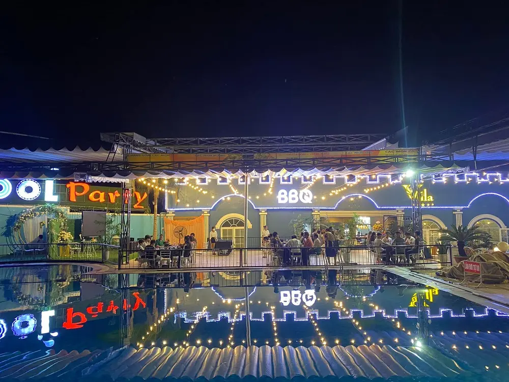 Đến D'villa Sea Food Garden thưởng thức hải sản với mức gi&aacute; hợp l&yacute; 3