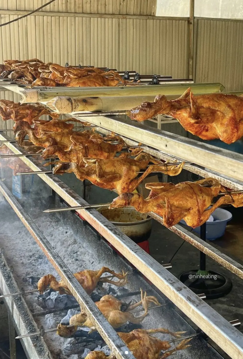 G&agrave; nướng cơm lam C&ocirc; Sinh, qu&aacute;n ăn Măng Đen bậc nhất 5