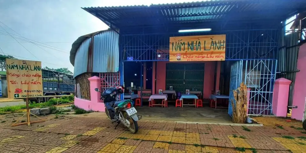 Nấm Nh&agrave; L&agrave;nh, địa điểm ăn uống nổi tiếng với nấm sạch tại Măng Đen 2