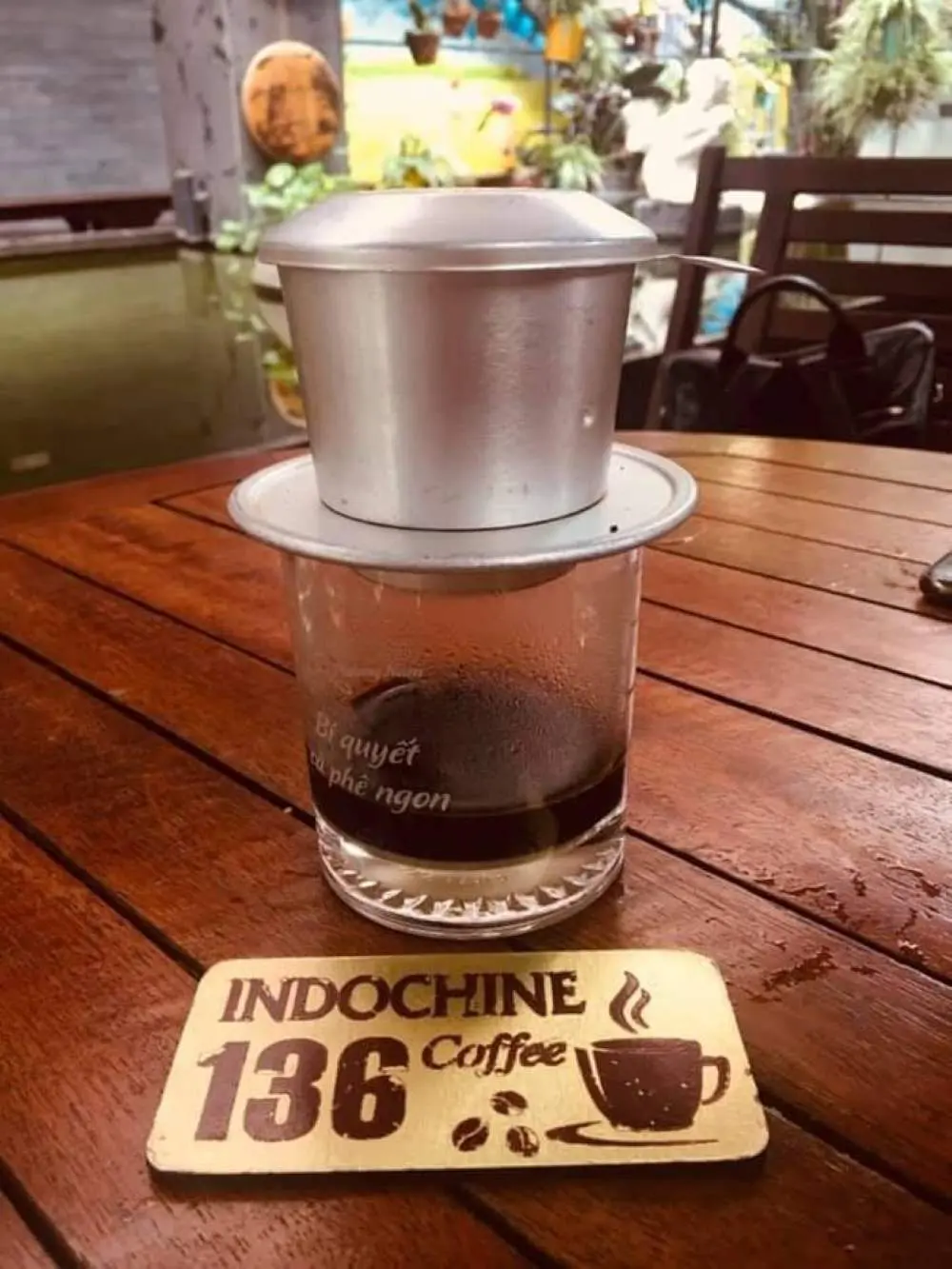 Qu&aacute;n cafe Indochine mang kiến tr&uacute;c độc đ&aacute;o cấu tạo từ tre 7