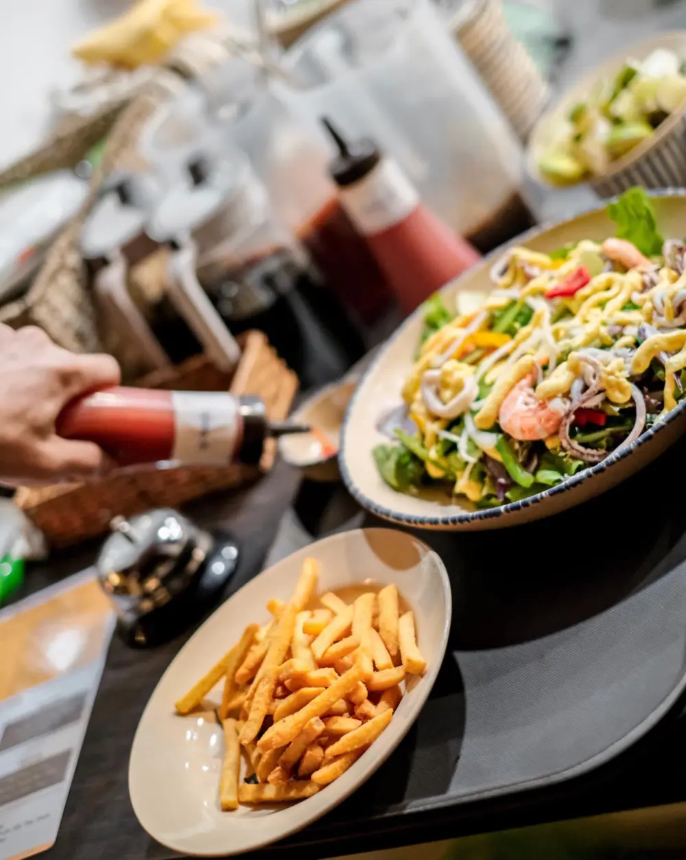 Rơm Bistro, nh&agrave; h&agrave;ng si&ecirc;u chất lượng tại Kon Tum 5