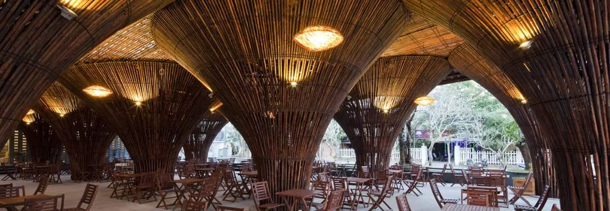 Quán cafe Indochine mang kiến trúc độc đáo cấu tạo từ tre