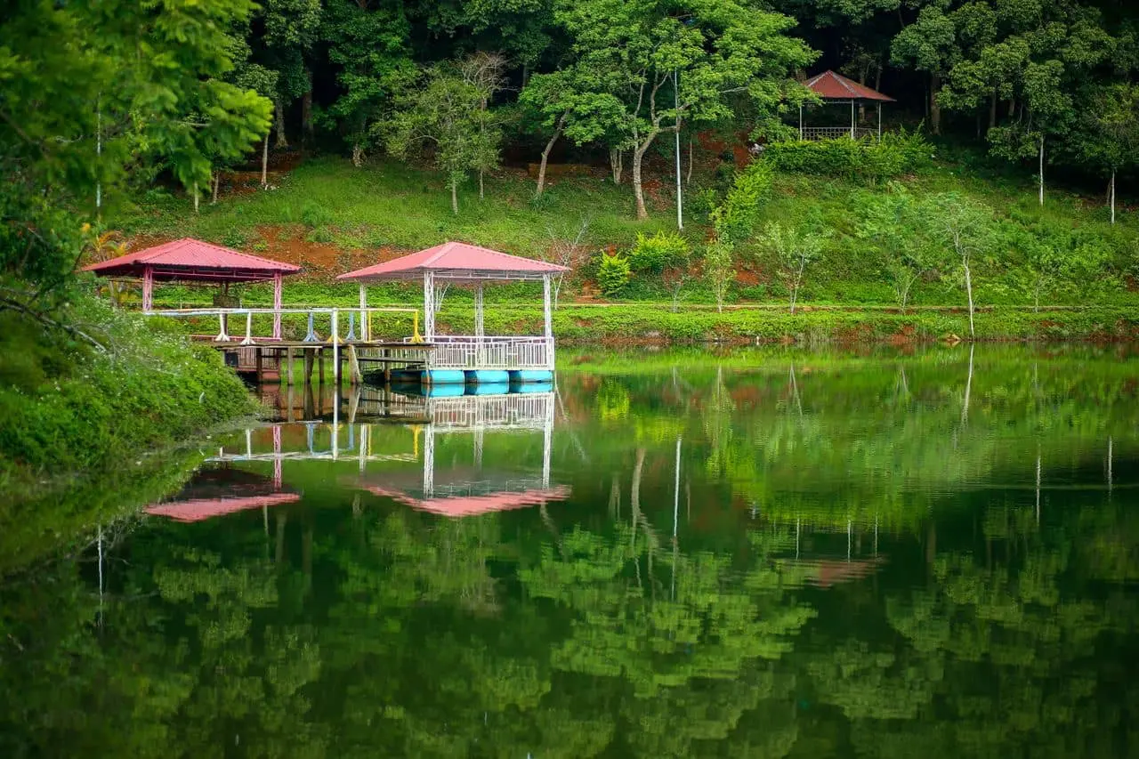 Chiêm ngưỡng Hồ Đắk Ke, không gian yên bình giữa lòng Kon Tum
