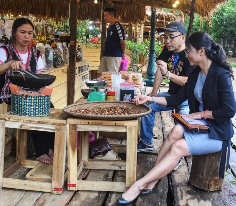 Chợ phi&ecirc;n Măng Đen, tận hưởng trọn vẹn vẻ đẹp v&ugrave;ng cao 3