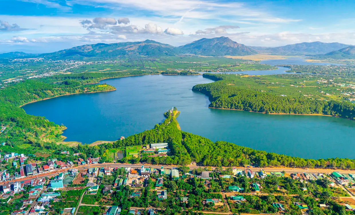 Kh&aacute;m ph&aacute; Pleiku - Kon Tum - Măng Đen 4N3D cực th&uacute; vị 3