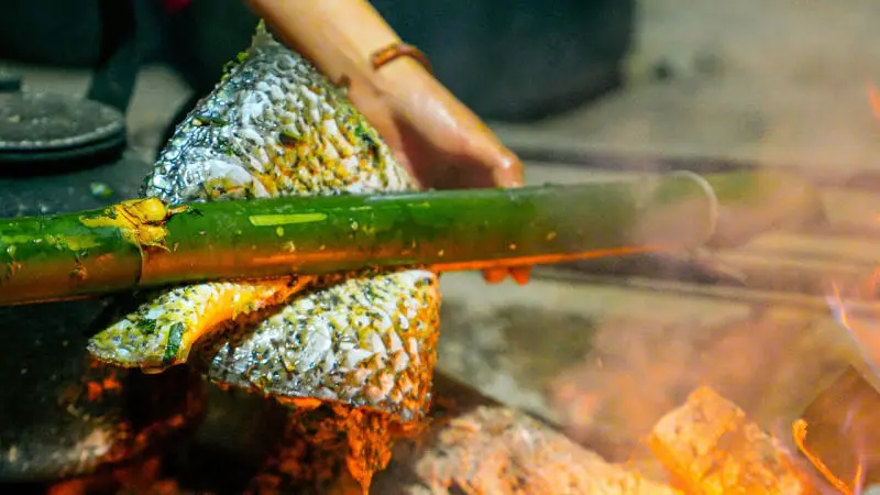 Thưởng thức Pa Pỉnh Tộp, đặc sản c&aacute; nướng mắc kh&eacute;n trứ danh 3