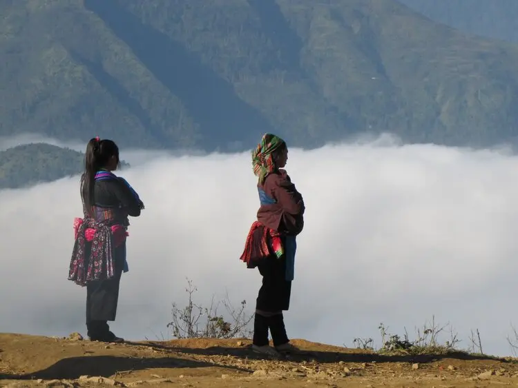 Thanh xu&acirc;n, nhất định phải đến Y T&yacute; săn m&acirc;y như Travel Blogger Quỷ Cốc Tử 14