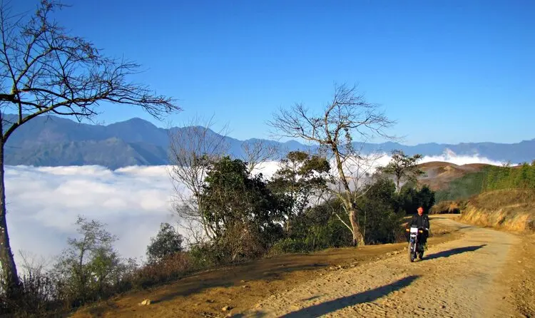 Thanh xu&acirc;n, nhất định phải đến Y T&yacute; săn m&acirc;y như Travel Blogger Quỷ Cốc Tử 18