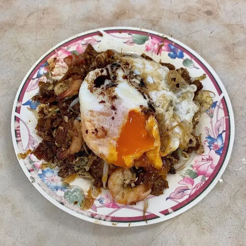 Kh&aacute;m ph&aacute; ẩm thực M&atilde; Lai qua m&oacute;n Char Kway Teow trứ danh 10