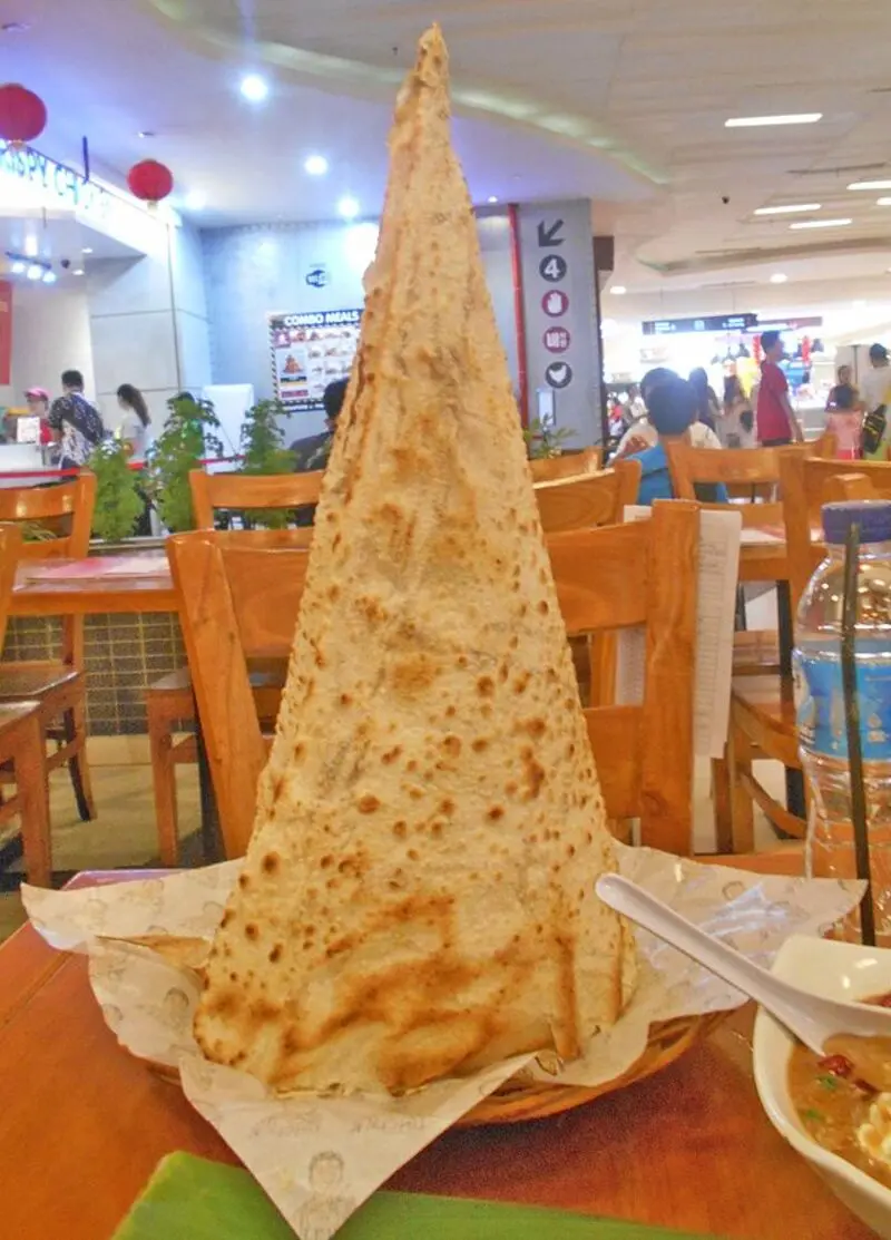 Roti Canai: M&oacute;n b&aacute;nh thơm dậy m&ugrave;i bơ nức tiếng Malaysia 7