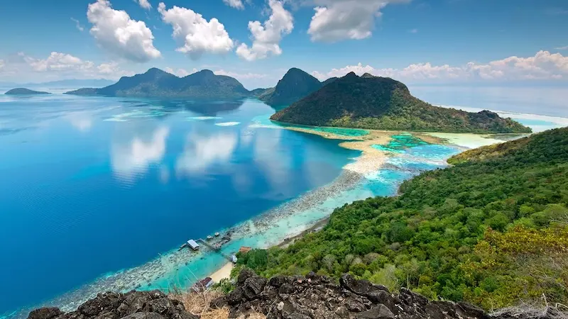 Du lịch đến Kota Kinabalu, th&agrave;nh phố hiền h&ograve;a với văn h&oacute;a bản địa đặc sắc 2
