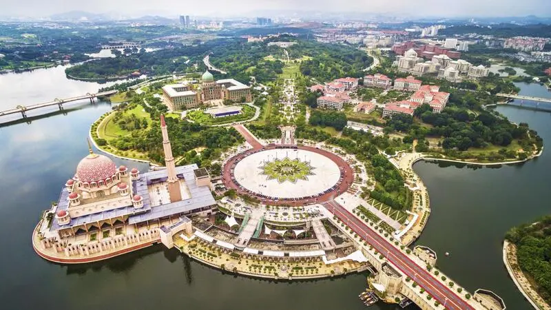 Du ngoạn Putrajaya, th&agrave;nh phố mới của Malaysia 5