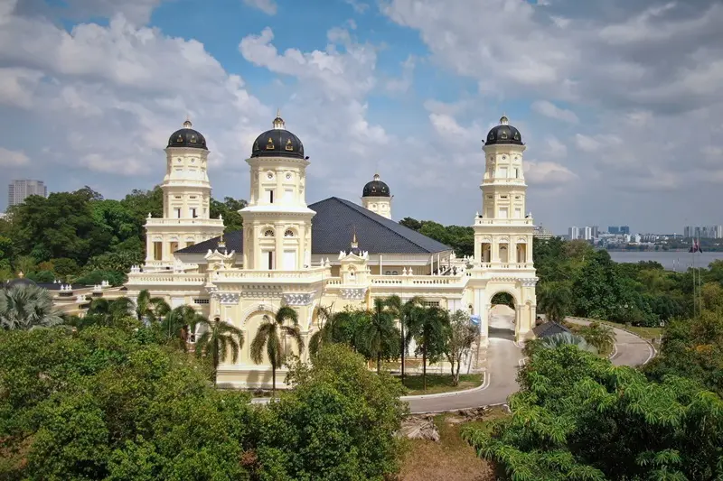 G&otilde; cửa Johor Bahru kh&aacute;m ph&aacute; đ&ocirc; thị giải tr&iacute; h&agrave;ng đầu tại Malaysia 9