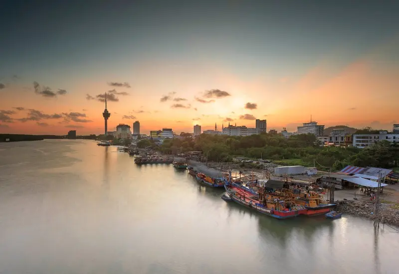 Kh&aacute;m ph&aacute; Kuantan: Vi&ecirc;n ngọc qu&yacute; bờ biển ph&iacute;a đ&ocirc;ng Malaysia 3