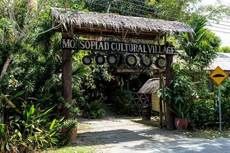 Sabah Malaysia v&ugrave;ng đất dưới gi&oacute; với thi&ecirc;n nhi&ecirc;n hoang sơ ấn tượng 12