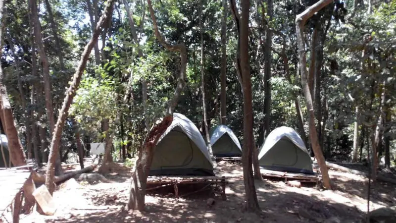 Thiên đường biển đảo Perhentian đẹp ngây ngất tại Malaysia 8