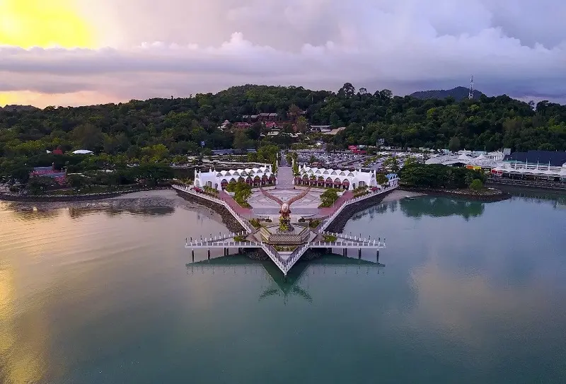 Vi&ecirc;n ngọc Langkawi với hệ thống 99 đảo tại Malaysia 7