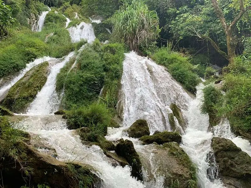 10 địa điểm du lịch Mộc Ch&acirc;u đẹp m&ecirc; mẩn l&ograve;ng người 13