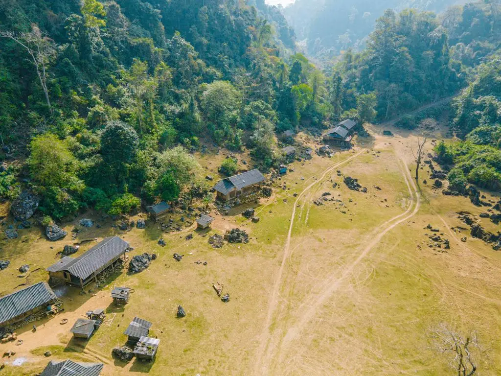 Hang T&aacute;u: L&agrave;ng Nguy&ecirc;n Thủy b&igrave;nh y&ecirc;n, giản dị ở Mộc Ch&acirc;u 2