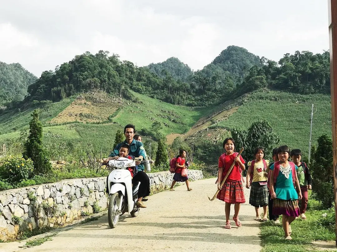 Hướng dẫn chi tiết trekking săn m&acirc;y tr&ecirc;n đỉnh Pha Lu&ocirc;ng 3