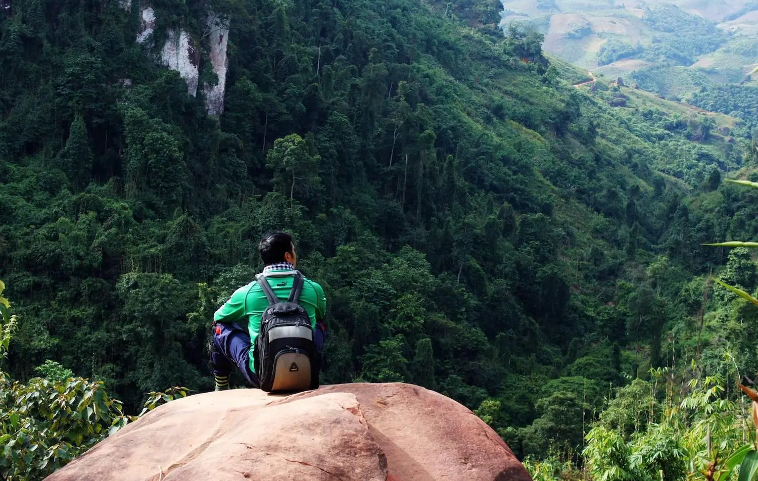 Kh&aacute;m ph&aacute; v&agrave; trải nghiệm Trekking săn m&acirc;y Mộc Ch&acirc;u 4