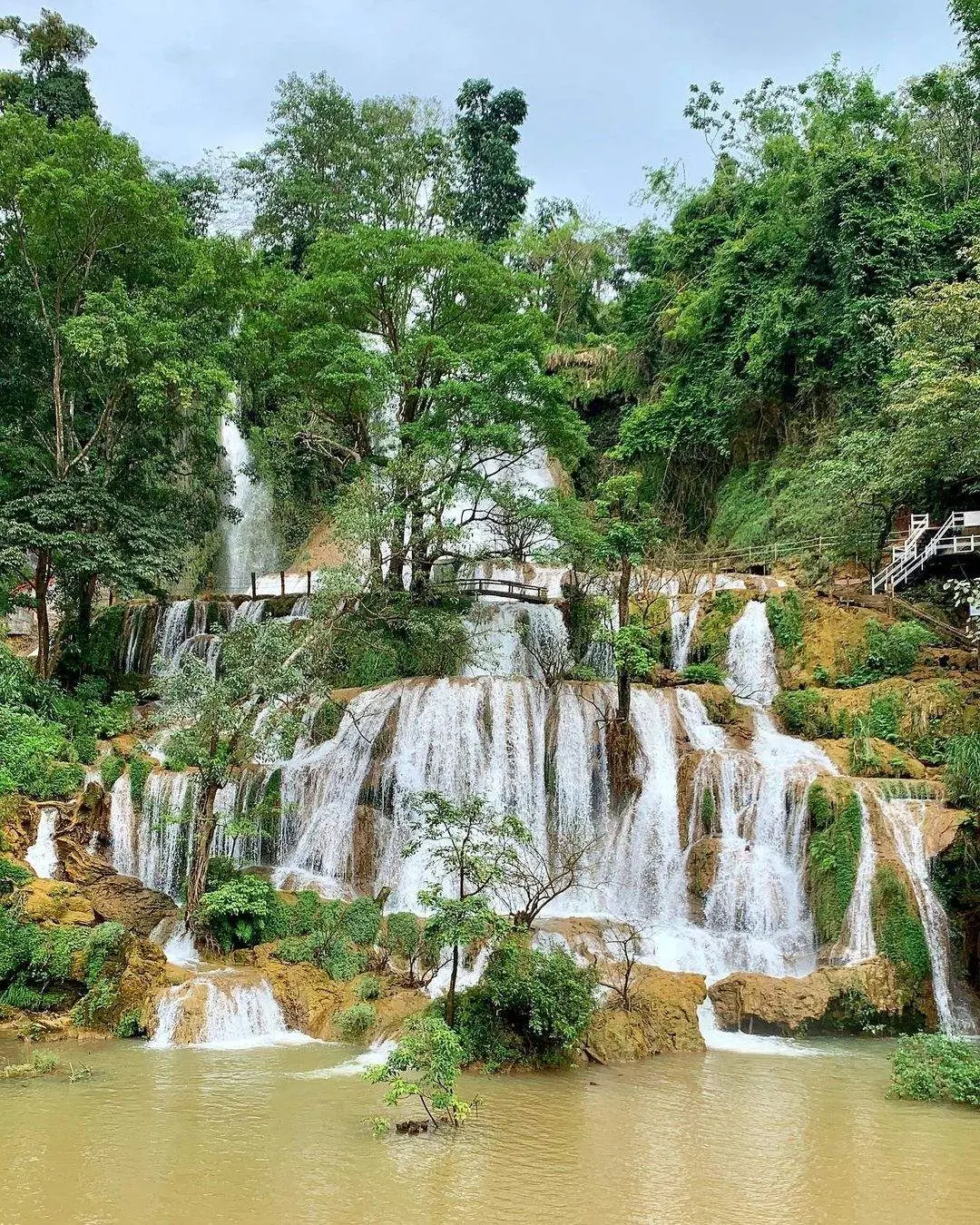 Th&aacute;c Dải Yếm - Khung cảnh non nước hữu t&igrave;nh giữa cao nguy&ecirc;n Mộc Ch&acirc;u 8