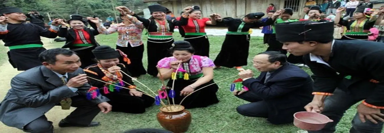 Dạo chơi một vòng tìm hiểu dân tộc Kháng tại Mộc Châu có gì hay