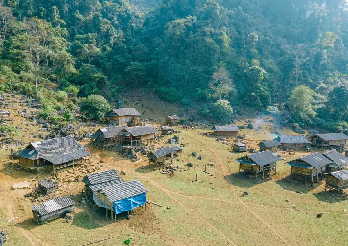 Hang Táu: Làng Nguyên Thủy bình yên, giản dị ở Mộc Châu
