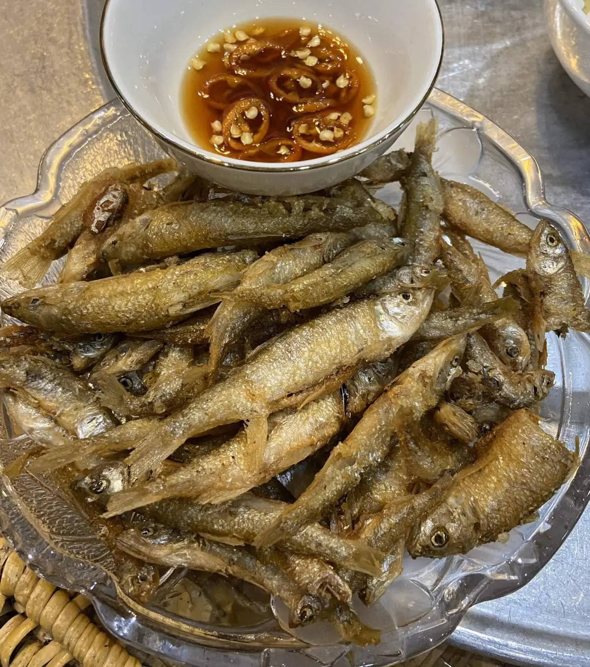 C&aacute; suối Mộc Ch&acirc;u - M&oacute;n ăn d&acirc;n d&atilde; ăn ho&agrave;i kh&ocirc;ng ch&aacute;n 9