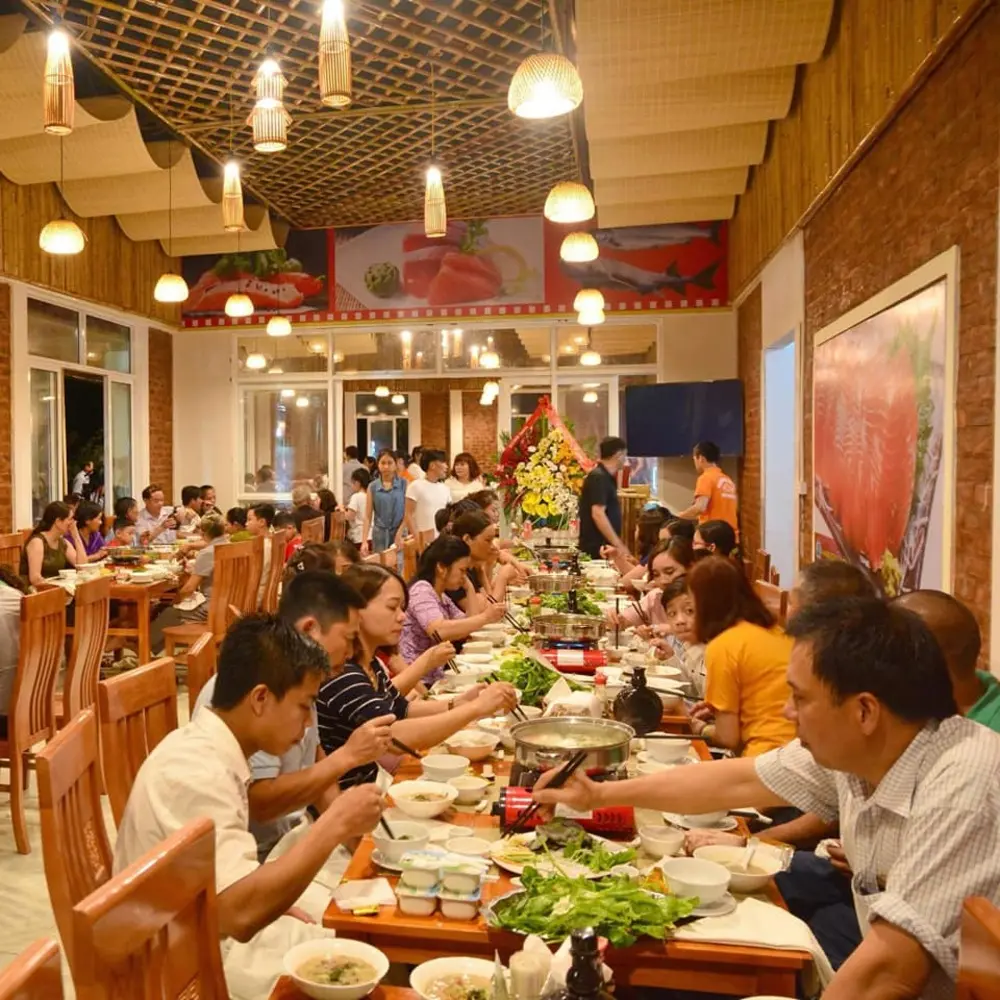 Dừng ch&acirc;n tại Qu&aacute;n Quang Thắng &ndash; Đậm đ&agrave; hương vị T&acirc;y Bắc 5