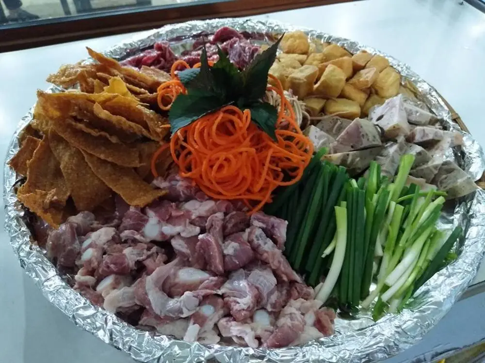 Oanh tạc c&aacute;c m&oacute;n ngon tại Nh&agrave; h&agrave;ng Gia Nguyễn 8