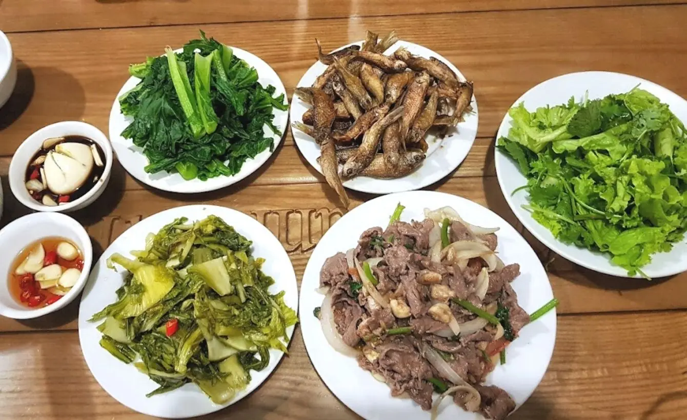 Qu&aacute;n 70 Nam Hưng &ndash; Điểm dừng ch&acirc;n l&yacute; tưởng tại Mộc Ch&acirc;u 6