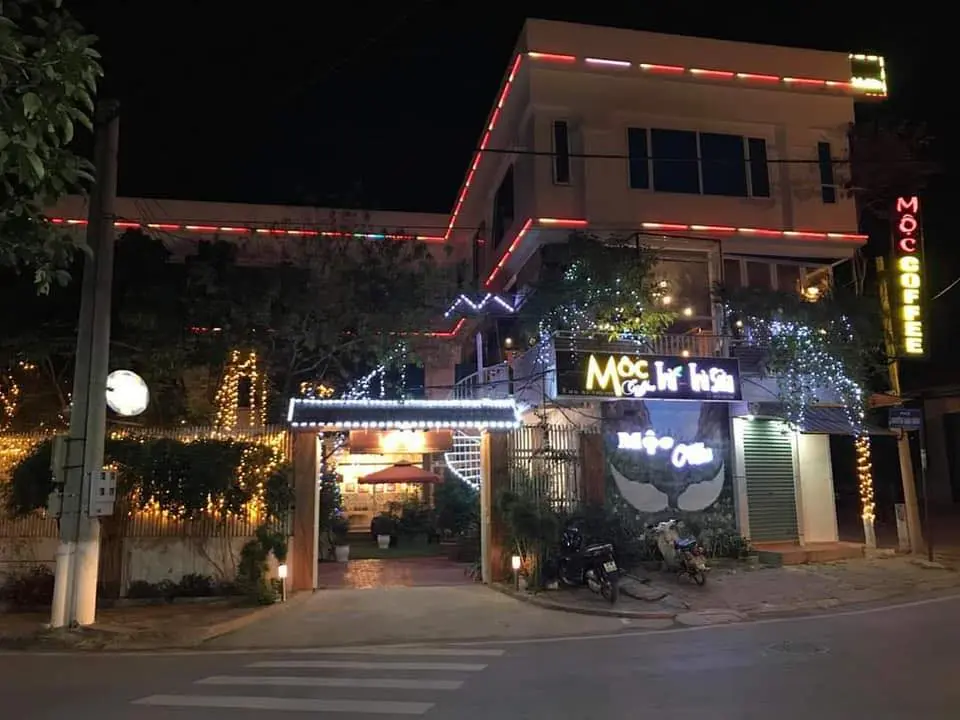 Thư giãn với không gian độc đáo và ấm cúng của Mộc Coffee
