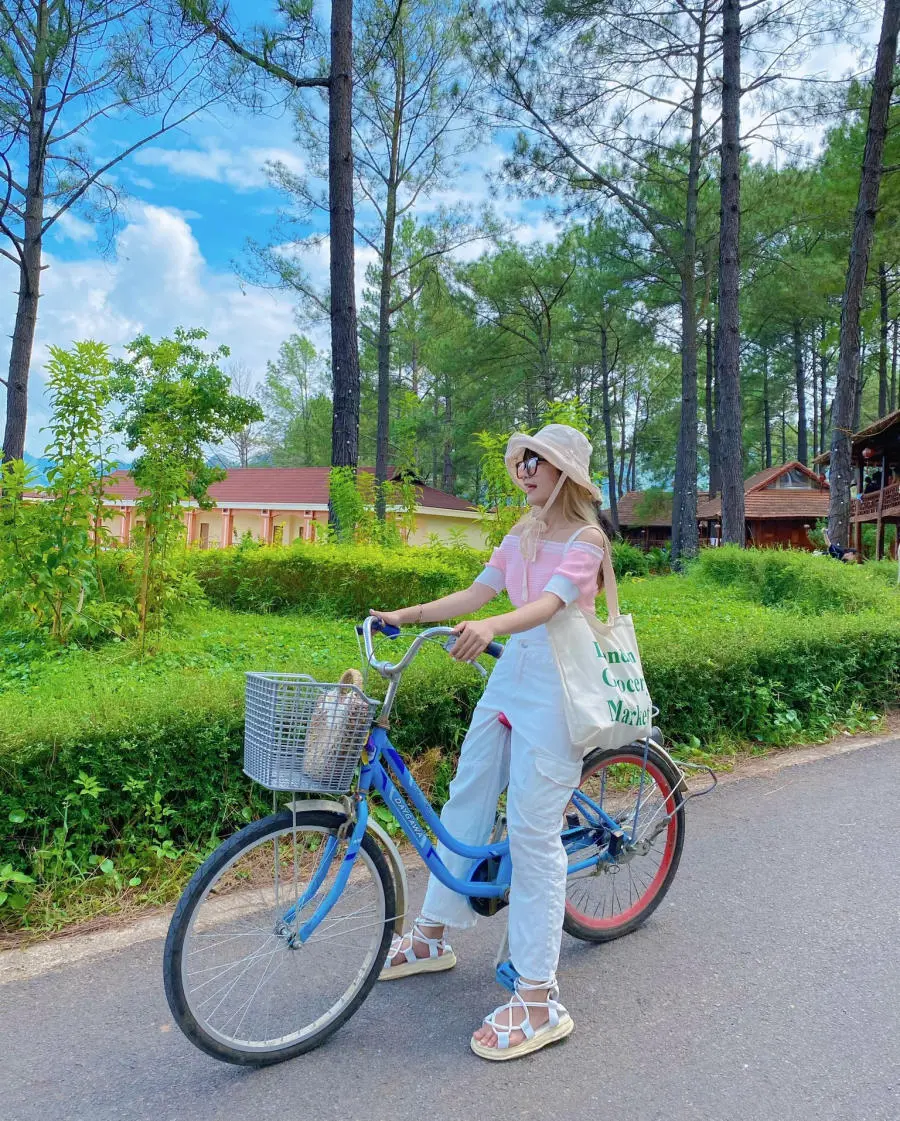 H&agrave;nh tr&igrave;nh Review Mộc Ch&acirc;u 4N3Đ si&ecirc;u th&uacute; vị của c&ocirc; n&agrave;ng Thanh Hương Ng&ocirc; 5