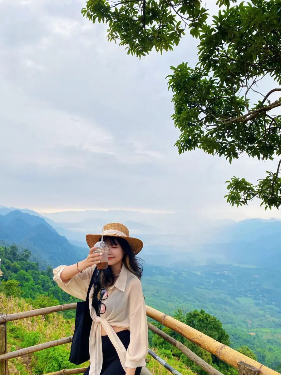 H&agrave;nh tr&igrave;nh Review Mộc Ch&acirc;u 4N3Đ si&ecirc;u th&uacute; vị của c&ocirc; n&agrave;ng Thanh Hương Ng&ocirc; 9