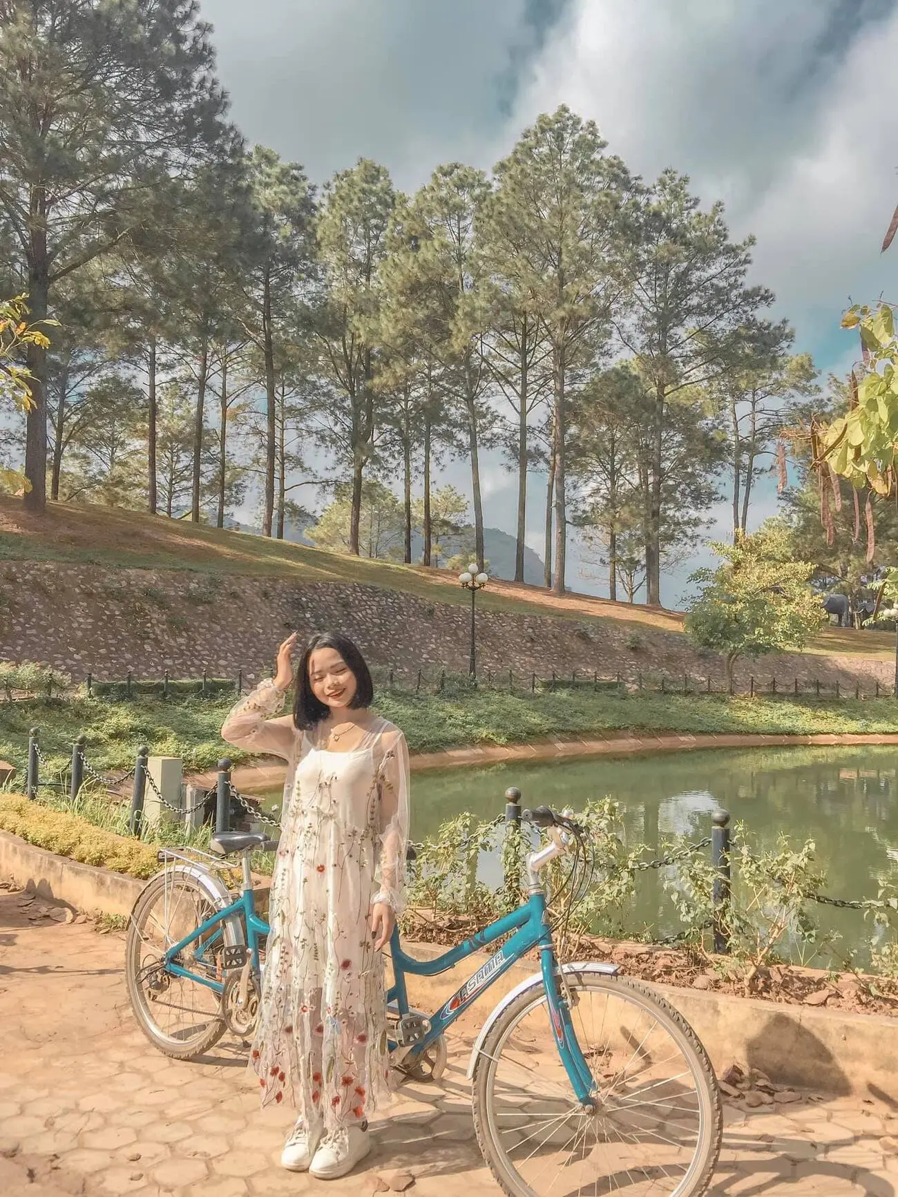 Theo ch&acirc;n reviewer Dương Thu Trang review Mộc Ch&acirc;u 2 ng&agrave;y 1 đ&ecirc;m bạn nh&eacute; 4