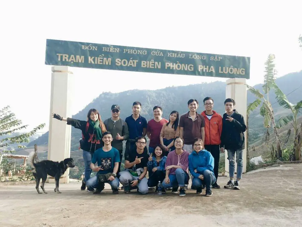 Kinh nghiệm chinh phục n&oacute;c nh&agrave; Mộc Ch&acirc;u - Đỉnh Pha Lu&ocirc;ng 9