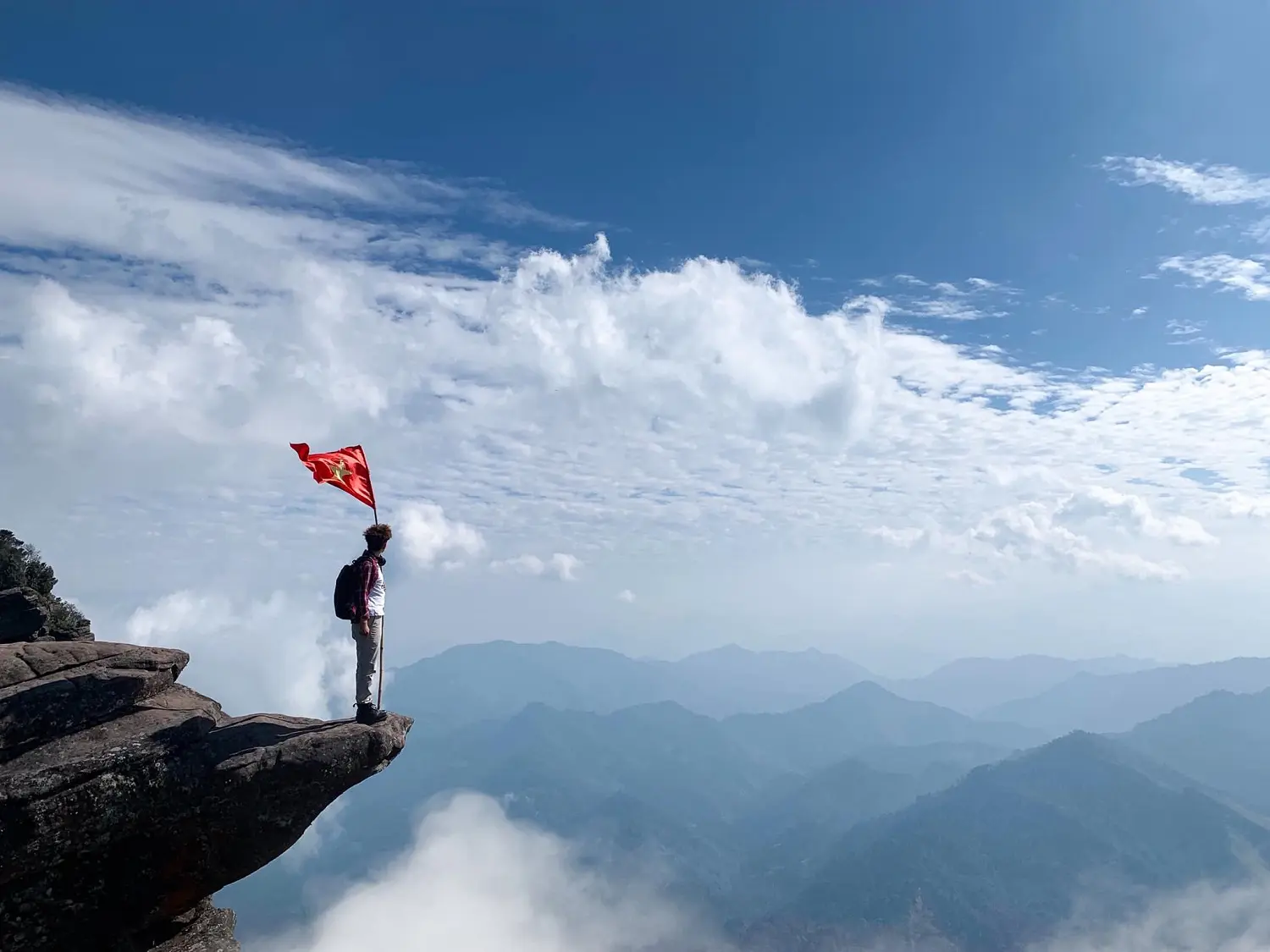 Kinh nghiệm săn m&acirc;y Pha Lu&ocirc;ng để kh&ocirc;ng bỏ lỡ khoảnh khắc ng&agrave;n v&agrave;ng 2