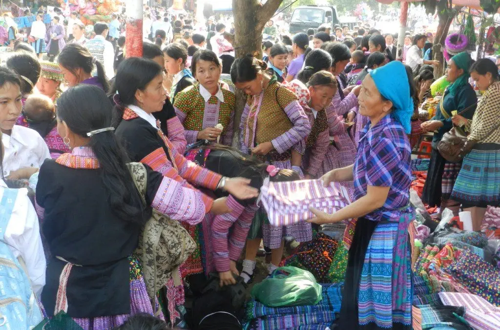 Tổng hợp kinh nghiệm đi Chợ T&igrave;nh Mộc Ch&acirc;u Sơn La từ A đến Z 4