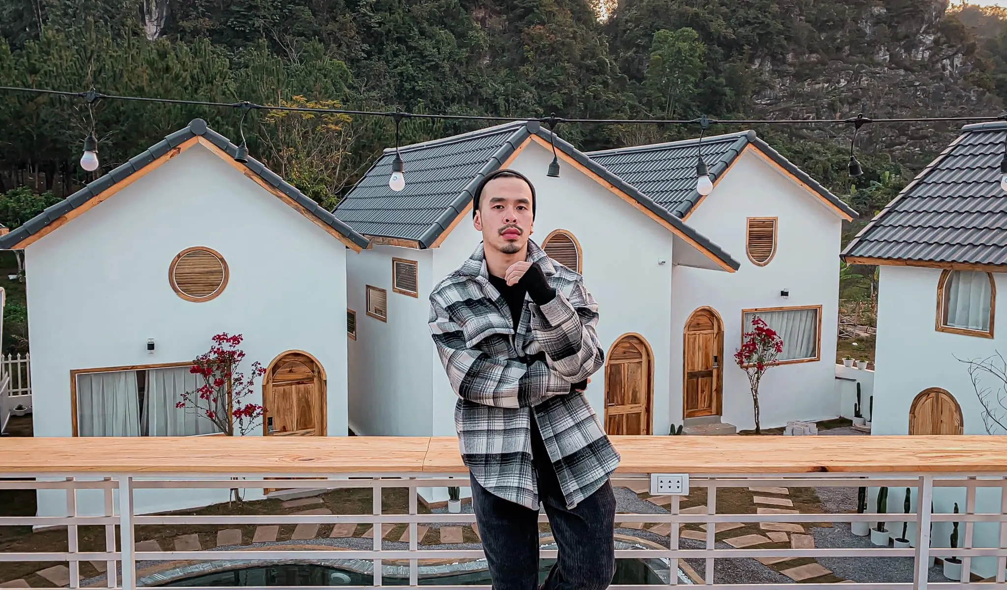 Review trọn bộ kinh nghiệm đi Mộc Châu của travel blogger Hoàng Tuấn Anh