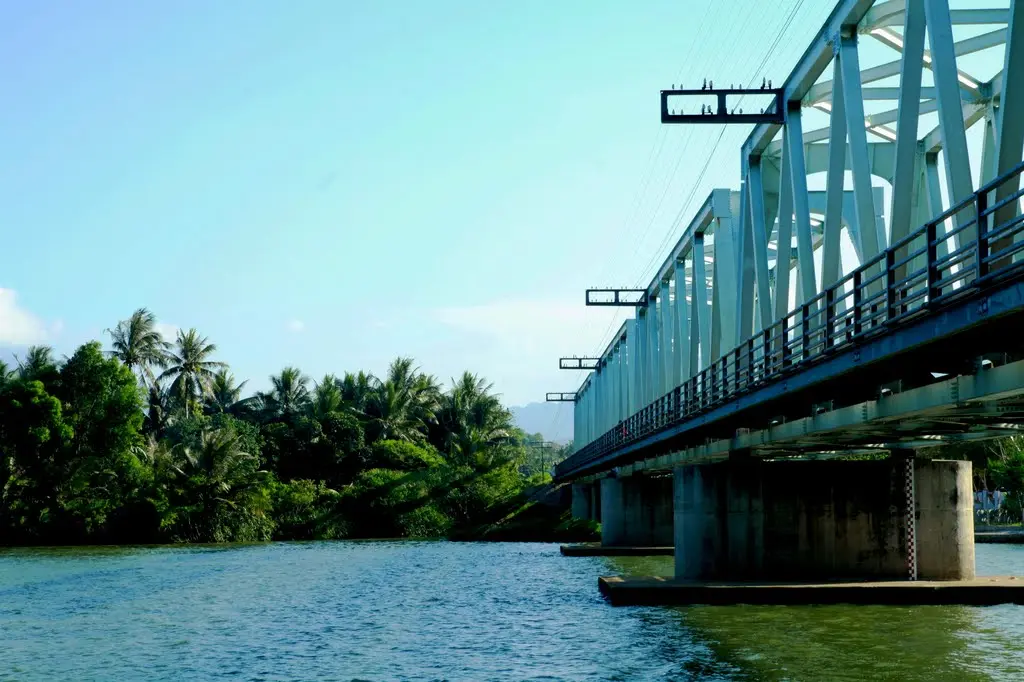 Cầu sắt Nha Trang - Tọa độ sống ảo siêu hot và đậm chất hoài niệm
